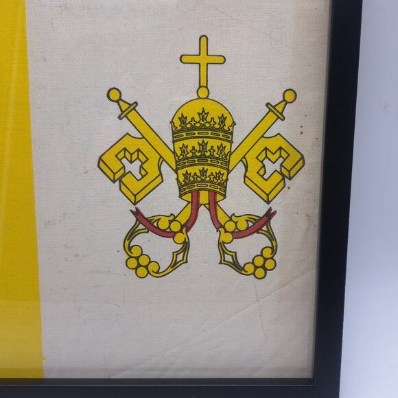 Antique Framed Processional Catholic Papal Flag - Picture 7 of 11
